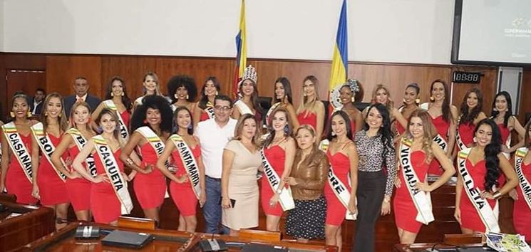 en-fotos-mira-el-drastico-cambio-de-las-candidatas-al-reinado-de-la-panela