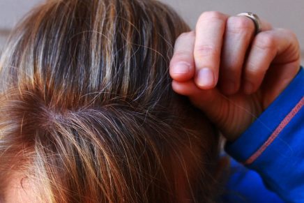 conoce-aqui-5-pasos-efectivos-para-disminuir-las-canas