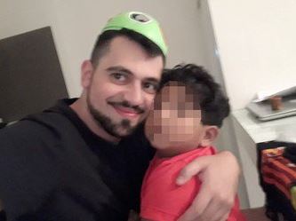 enfermero-adopto-bebe-abandonado-en-hospital