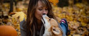 cuidado-besar-tu-perro-en-la-boca-podria-generar-cancer-de-estomago