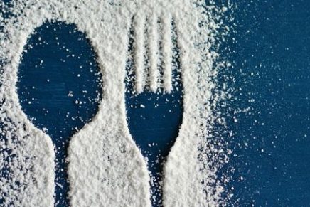 las-mujeres-en-embarazo-deben-usar-azucar-o-endulzante