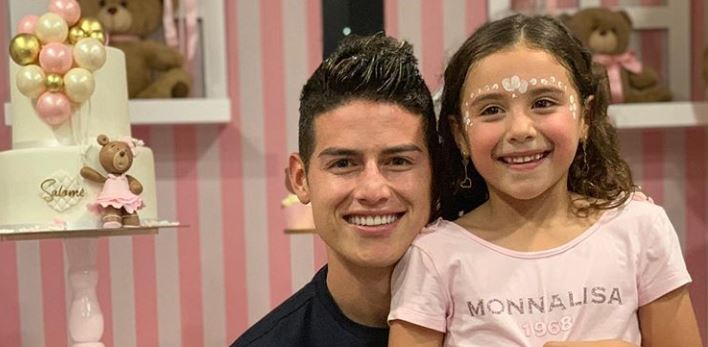 felicidades-james-confirmo-el-nacimiento-de-su-segundo-hijo