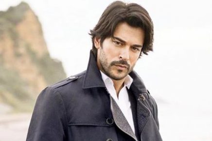 el-actor-turco-burak-ozcivit-es-conocido-como-el-hombre-perfecto