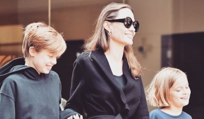 la-hija-de-brad-pitt-continua-su-transformacion-para-convertirse-en-nino