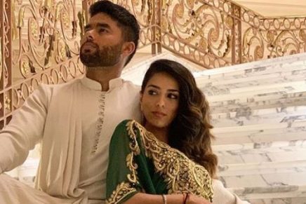 en-paracaidas-asi-llego-este-novio-su-boda