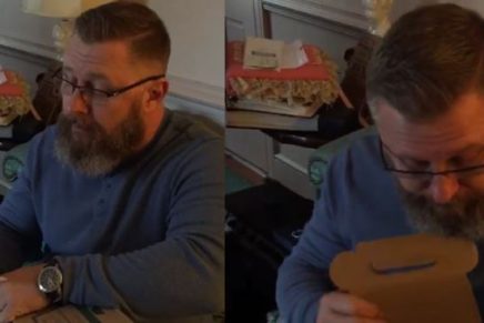 ¡Conmovedor! Padre recibe regalo luego de donar el corazón de su hijo