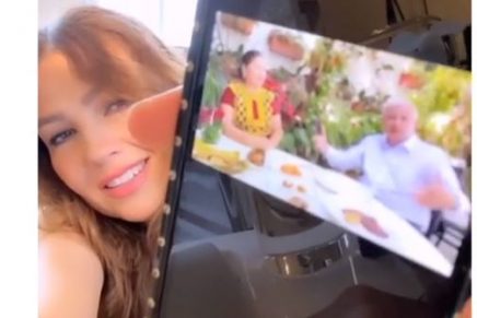 Thalía lanzó fuerte crítica hacia AMLO por invitar a las personas a salir de casa