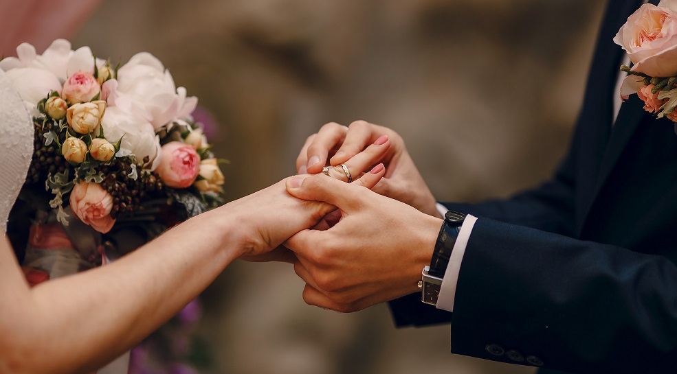 Una pareja se casó en un hospital y horas después el novio falleció por Coronavirus