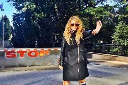 "Nada de esto fue un error": Paulina Rubio se ríe de sus errores