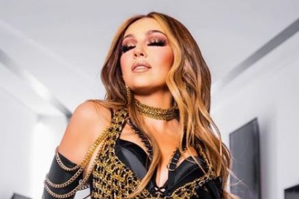 Thalía se disfrazó para rendirle un homenaje de ‘María Bonita’