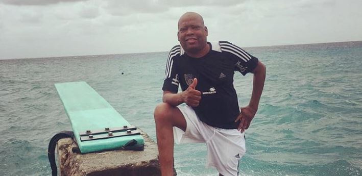 El solidario gesto del ‘Tino’ con la vendedora chocoana que conmovió al país