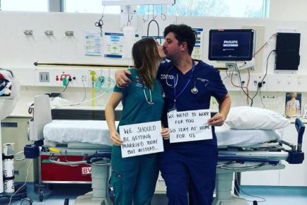 Médicos aplazan su boda para ayudar en la lucha con el Coronavirus