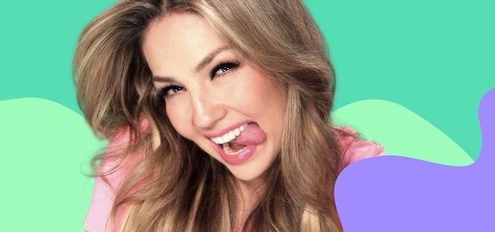 Thalía es criticada por usar un ceñido traje de látex