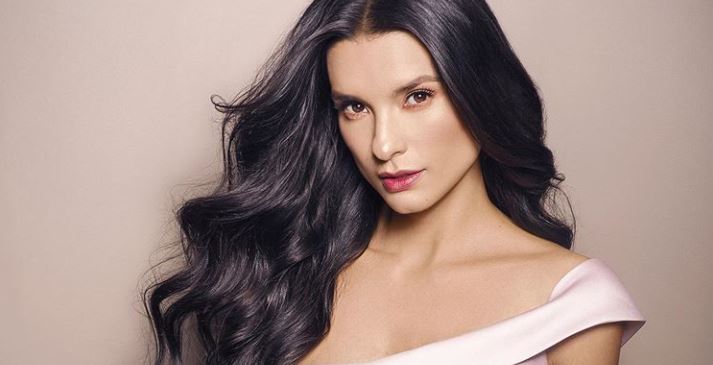 Paola Rey compartió una foto desnuda y encendió las redes sociales