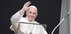 El papa Francisco afirmó que los alimentos y la sexualidad son “placeres divinos”