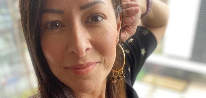 Flavia Dos Santos publicó una foto sin brasier para concientizar a las mujeres sobre el cáncer de mama