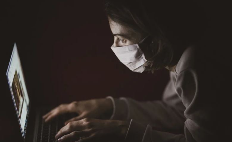 El contundente mensaje de una médica especialista a los influenciadores colombianos