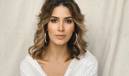 Gabriela Tafur, mostró su cuerpo en la playa y dejó a más de uno sin aliento