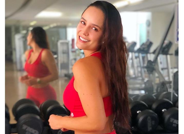 Ana Lucía Domínguez meneó la cola y dejó con la boca abierta a sus seguidores