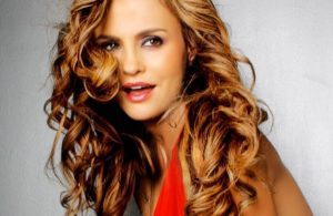 Aura Cristina Geithner se cansó de Instagram y ahora venderá sus fotos