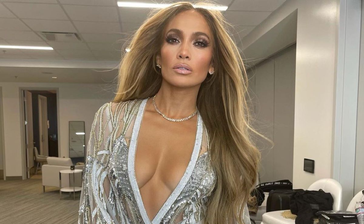 Jennifer Lopez fue captada con uno de sus exnovios en un romántico encuentro