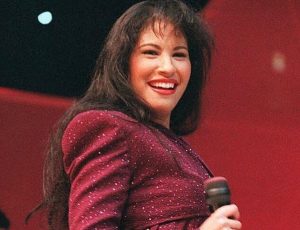 ‘Morena’, la emotiva canción que compuso Bronco en honor Selena Quintanilla