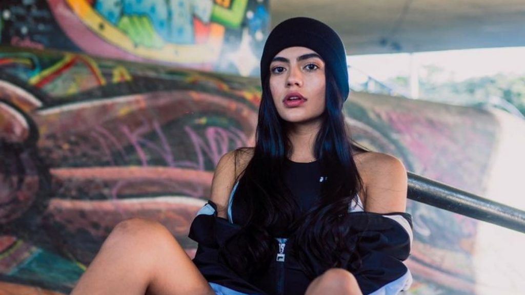 El video de Luisa Castro por el que dicen que su retaguardia no es natural