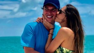 Laura Acuña pone fin a los rumores de separación con su esposo; esto dijo
