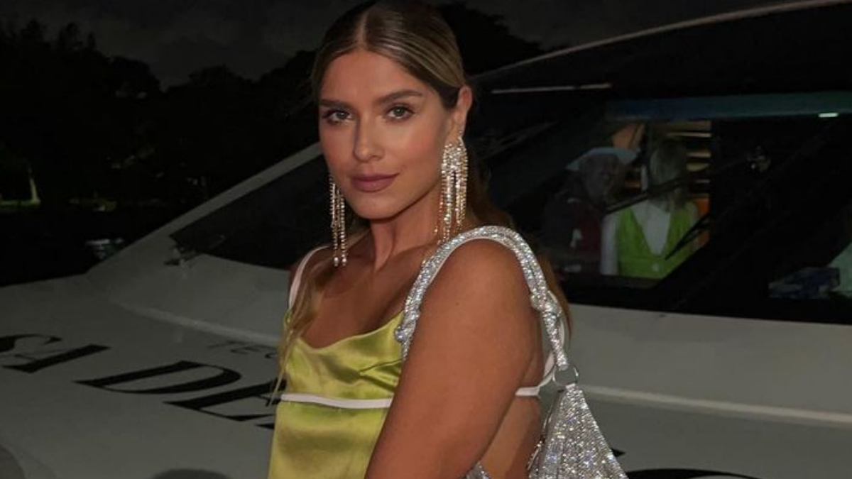 Video: Laura Tobón intentó ser sensual, pero su bebé le cambió el chip