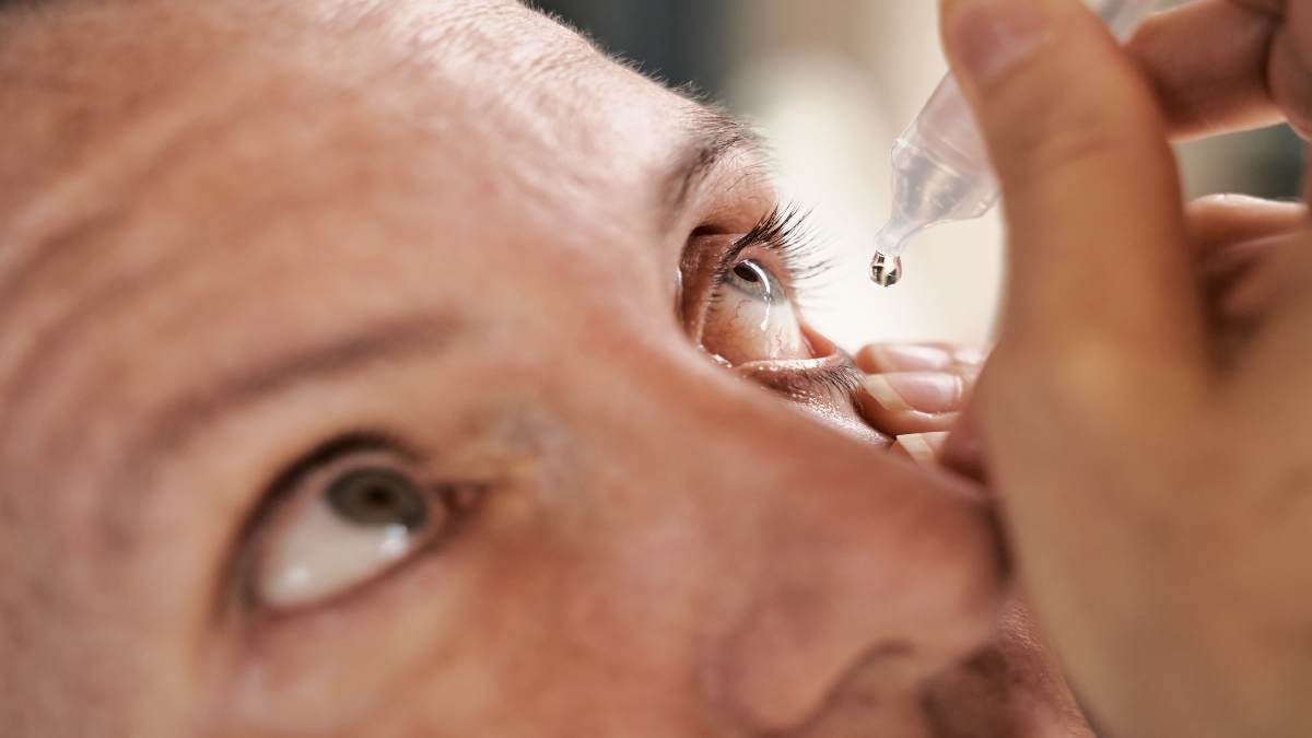 Cómo eliminar un mugre del ojo - Getty Images