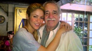 Gabriel García Márquez y Shakira en la casa del escritor en Ciudad de México. Crédito: Archivo de la Universidad de Texas
