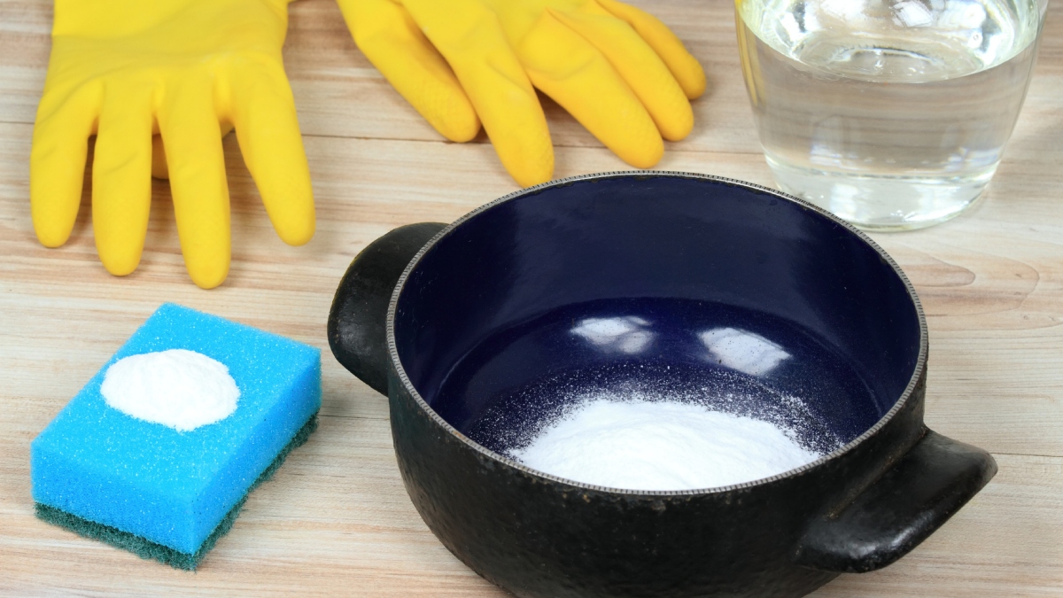 ¿Cómo utilizar el bicarbonato para limpiar la casa y absorber olores?