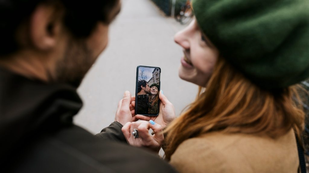 7 posiciones para tomarse fotos en