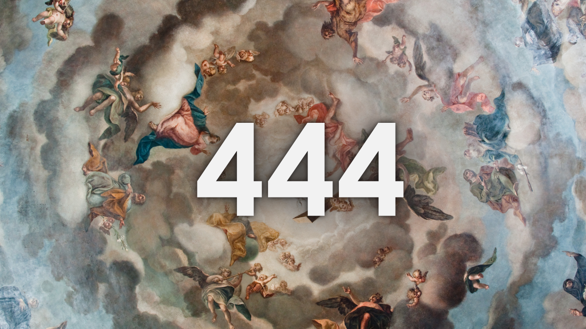 Pintura con ángeles en el cielo, encima número 444 (Getty Images / montaje)