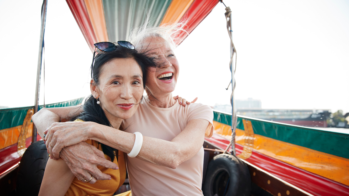 Turistas emocionados. | Crédito: Getty images.