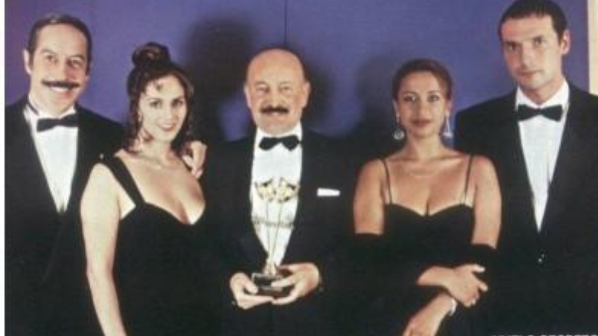 Actores de 'Vuelo secreto'. Crédito: Filmaffinity.