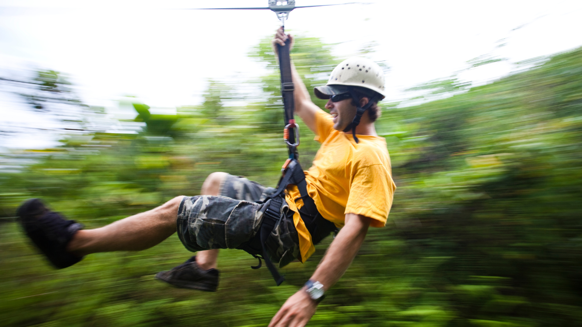 Señor practicando canopy. | Crédito: Getty images.