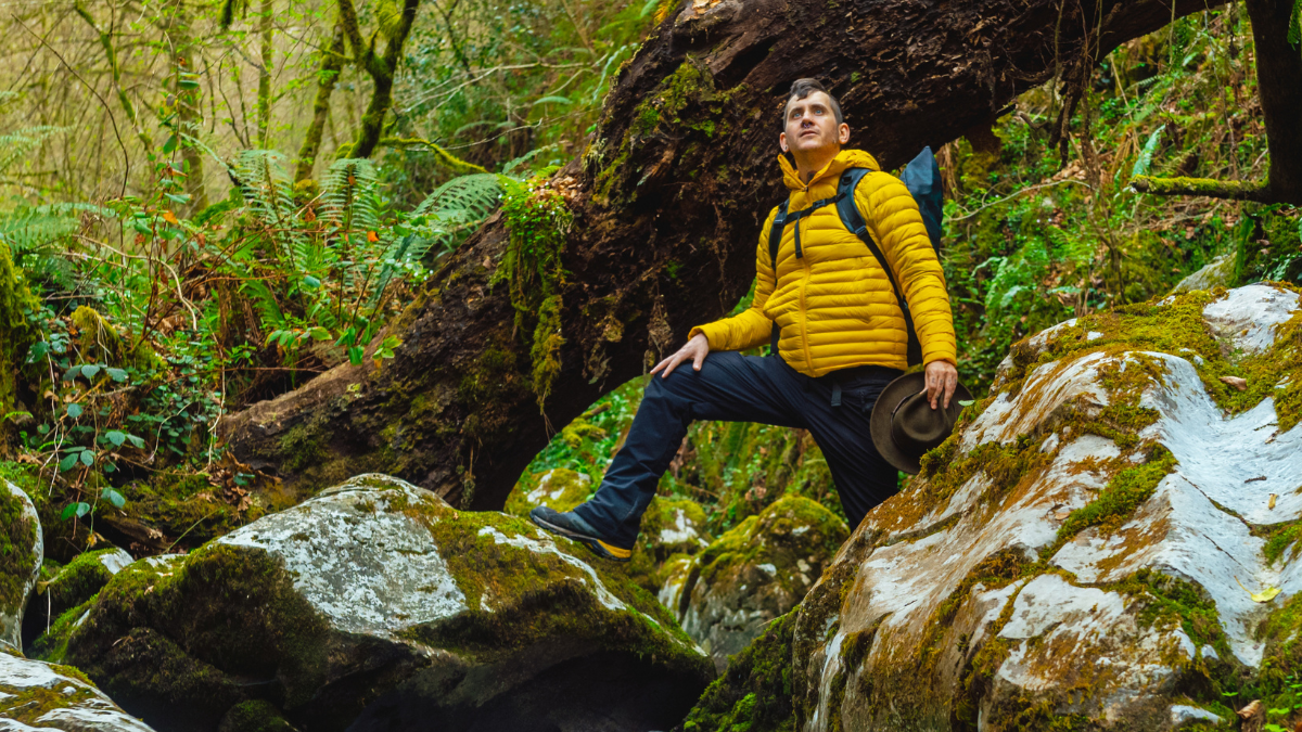 Turista en las cascadas. | Crédito: Getty images.