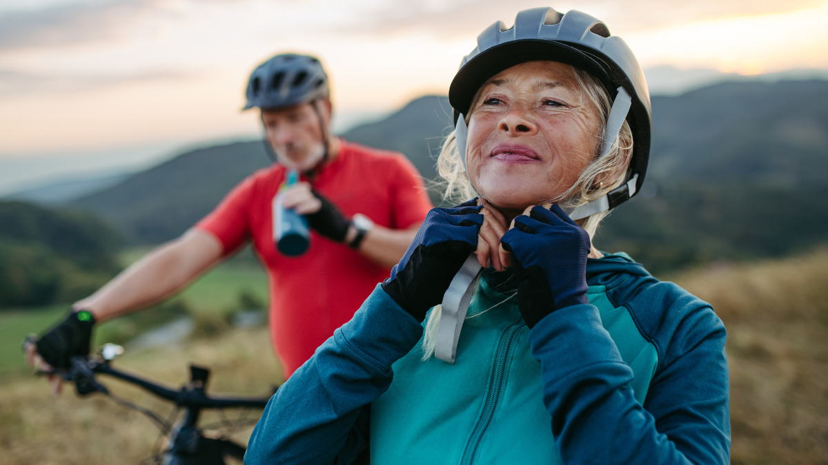 Señores haciendo ejercicio. | Crédito: Getty images.