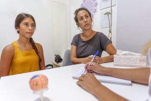 Terapia infantil (créditos: GettyImages)