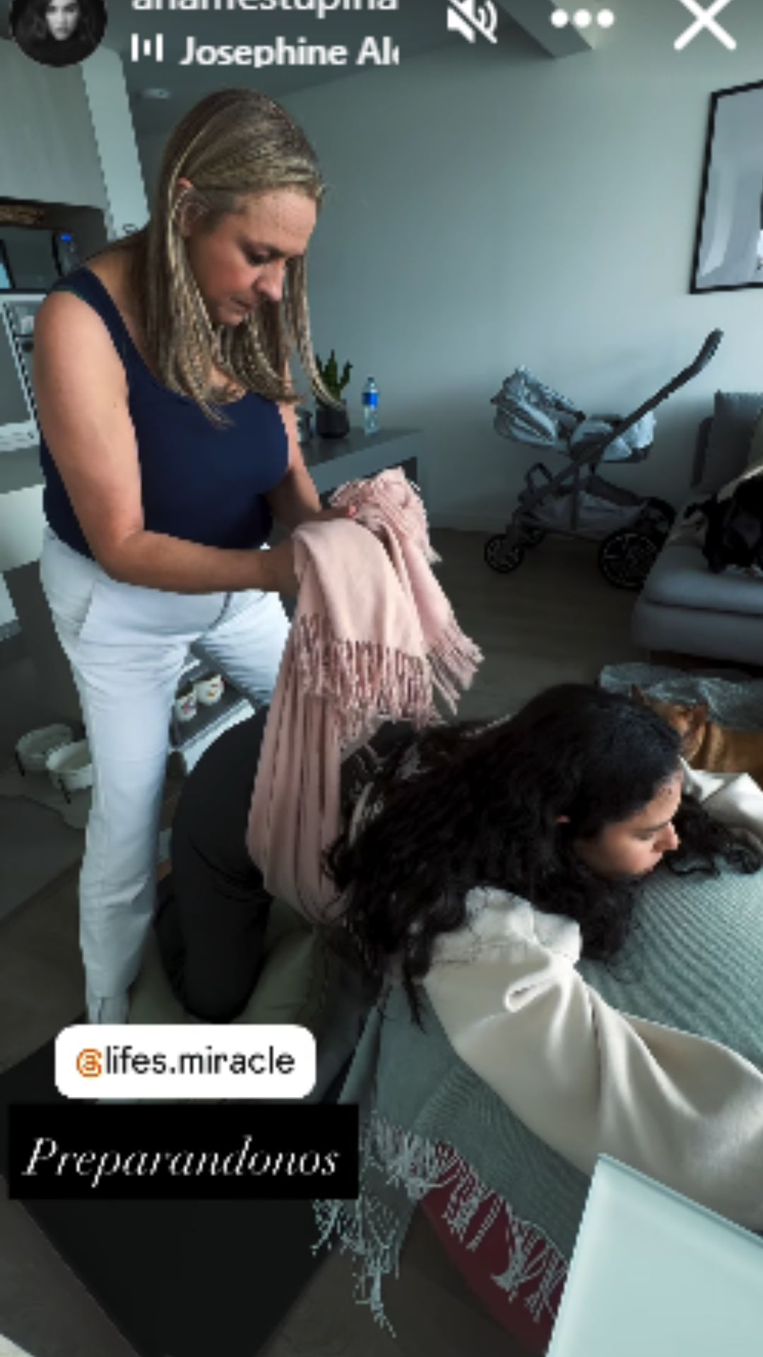 Ana Estupiñán preparándose para tener el bebé. | Crédito: @Anamestupinan