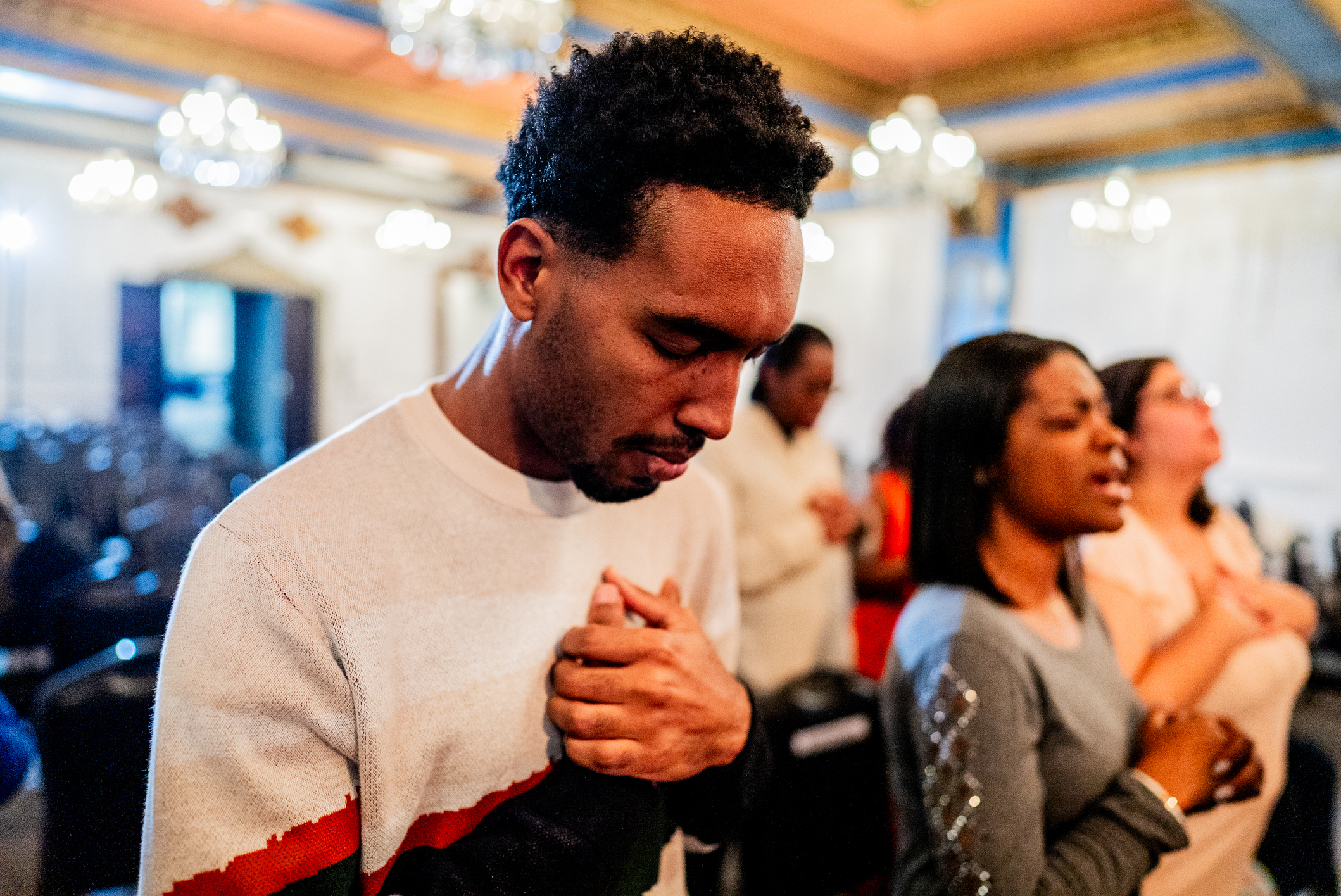 Oración. | Crédito: Getty images.