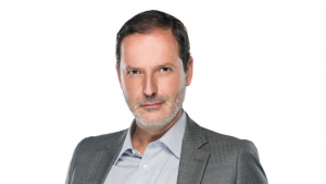 Foto del actor Luigy Aicardi. Noticias Bésame